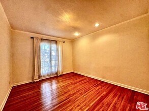8924 Ashcroft Ave in West Hollywood, CA - Building Photo - Building Photo