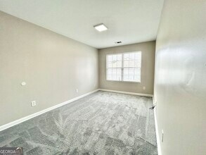 1017 Wheel House Ln in Monroe, GA - Foto de edificio - Building Photo