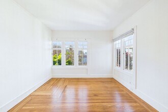 924 Clayton St in San Francisco, CA - Building Photo - Building Photo