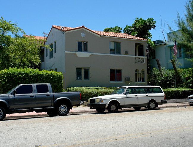 1615 Euclid Ave in Miami Beach, FL - Foto de edificio - Building Photo