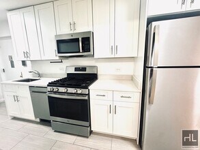 WEST 56 STREET in New York, NY - Building Photo - Building Photo