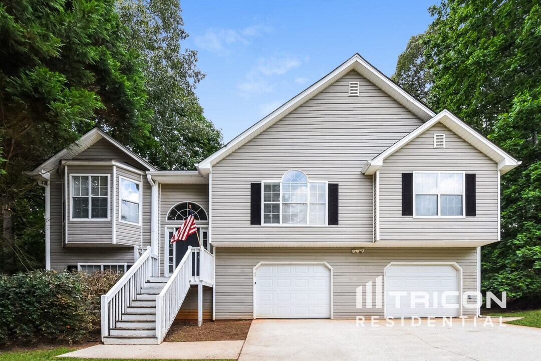 78 Paradise Ln in Douglasville, GA - Building Photo