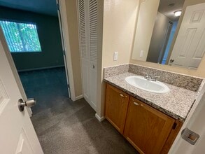 1201 Morse Ave, Unit 72 in Sacramento, CA - Building Photo - Building Photo