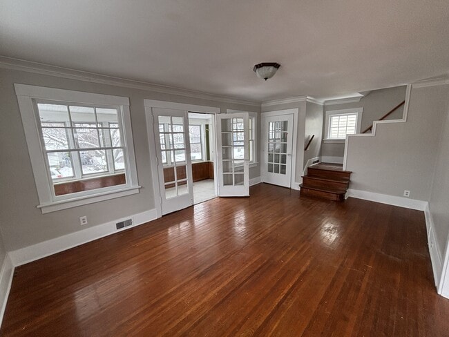 property at 72 Martinot Ave