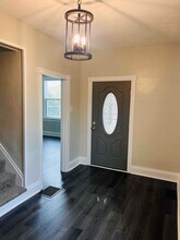 108 Ellsworth Ave in Elizabeth, PA - Building Photo - Building Photo