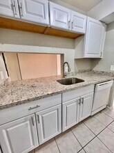 1766 Abbey Rd in West Palm Beach, FL - Building Photo - Building Photo