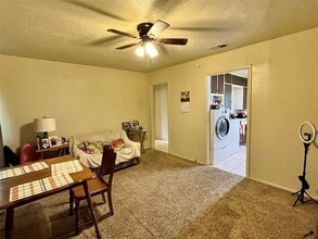 1612 Wayne St in Denton, TX - Building Photo - Building Photo