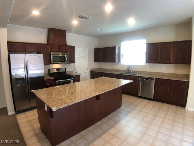 property at 7045 Coventry Glenn Rd