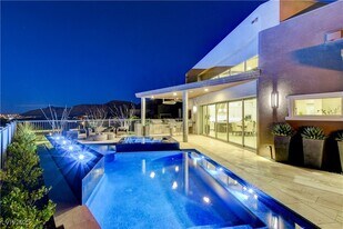 6300 Clovis Point St in Las Vegas, NV - Building Photo