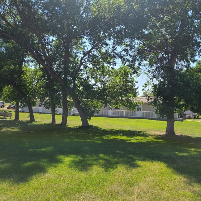 115 3rd St NE, Unit 5 - 2