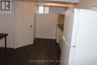 30 Maida Vale in Toronto, ON - Building Photo - Building Photo