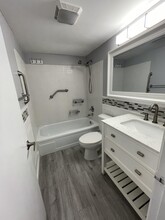 294 Chatham O in West Palm Beach, FL - Building Photo - Building Photo