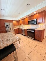 4020 W Palm Aire Dr in Pompano Beach, FL - Building Photo