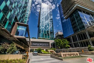 889 Francisco St in Los Angeles, CA - Building Photo