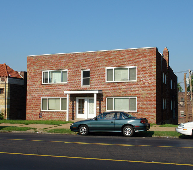 4061 S Grand Blvd in St. Louis, MO - Building Photo - Building Photo