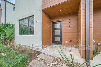 1931 E 38th 1/2 St in Austin, TX - Building Photo - Building Photo