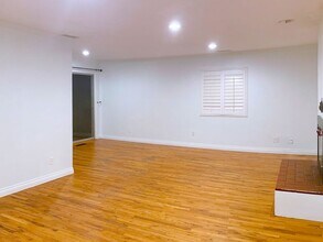 5644 Dorothy Way in San Diego, CA - Building Photo - Building Photo