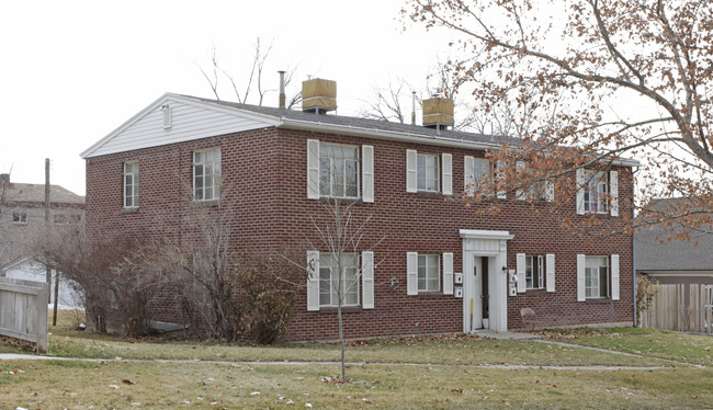 238 W 700 N in Salt Lake City, UT - Foto de edificio - Building Photo