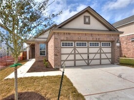 2950 E Old Settlers Blvd in Round Rock, TX - Building Photo