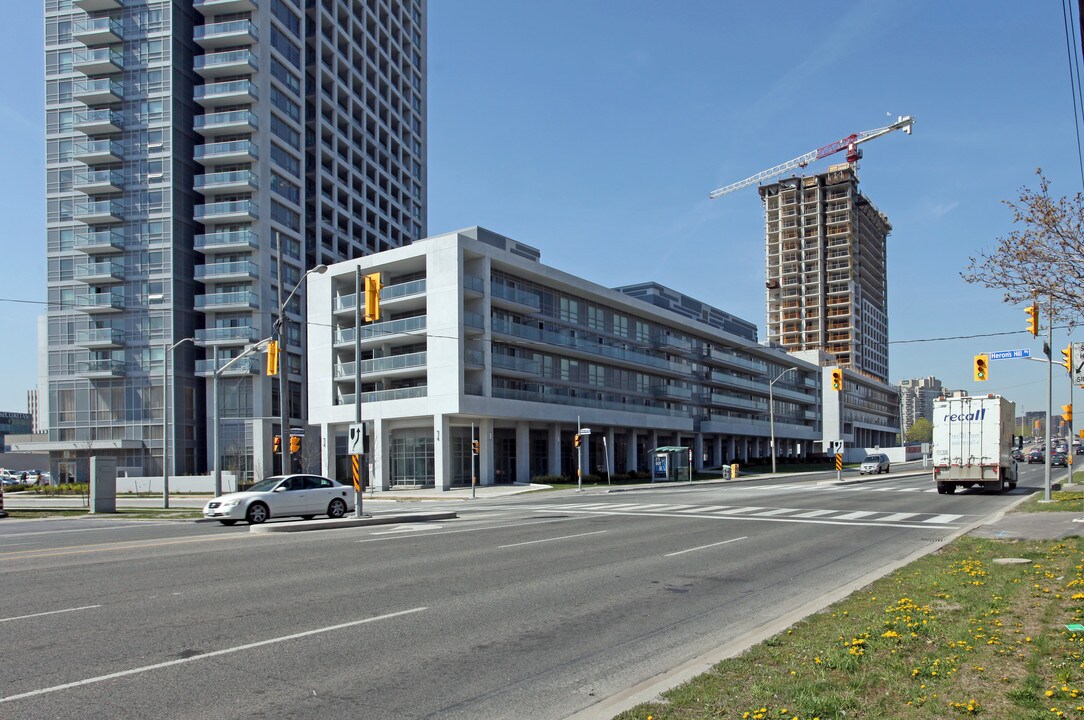 2035 Sheppard Ave E in Toronto, ON - Building Photo