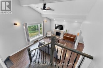 6937 Waterloo Dr in Niagara Falls, ON - Building Photo - Building Photo