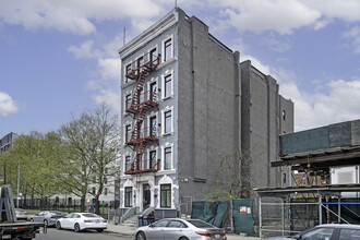 459 East 135Th Street in New York, NY - Building Photo - Building Photo