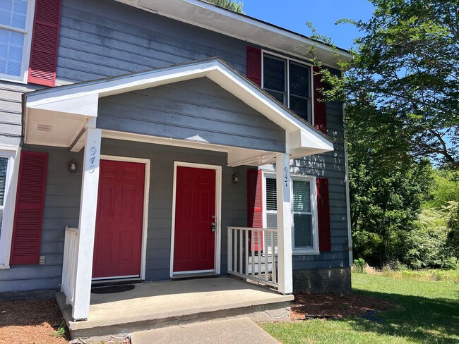 property at 947 Odom Dr