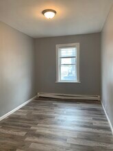 134 E Jersey St in Elizabeth, NJ - Building Photo - Building Photo