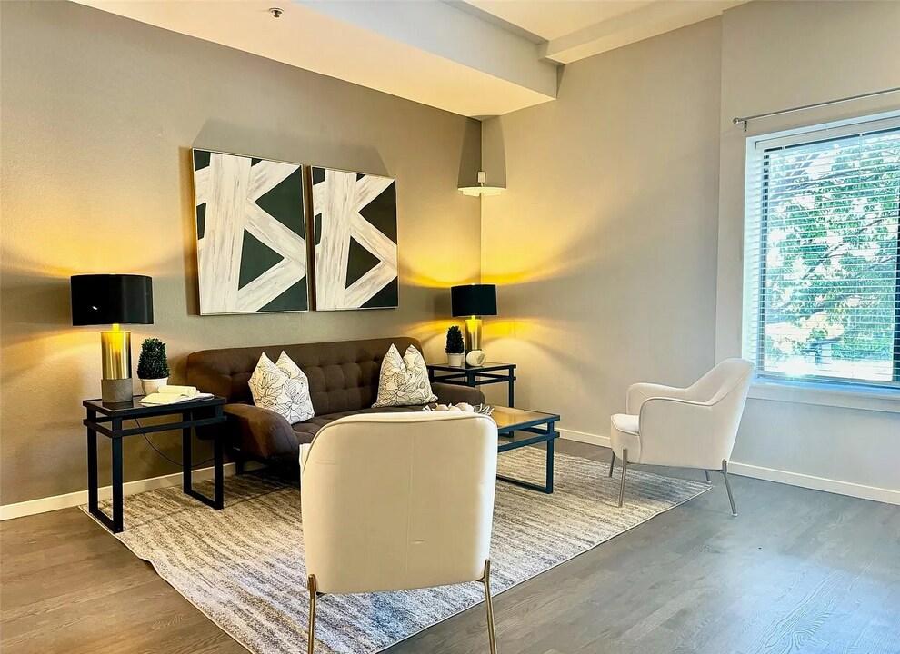 70 W 6th Ave, Unit 101 in Denver, CO - Foto de edificio