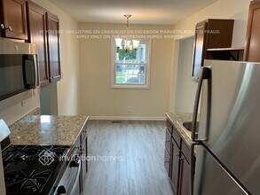 289 Seabury Rd in Bolingbrook, IL - Building Photo - Building Photo