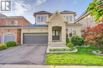 123 Oakborough Dr in Markham, ON - Building Photo - Building Photo