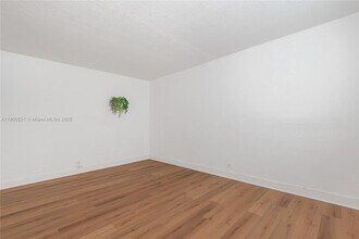7334 Harding Ave in Miami Beach, FL - Building Photo - Building Photo