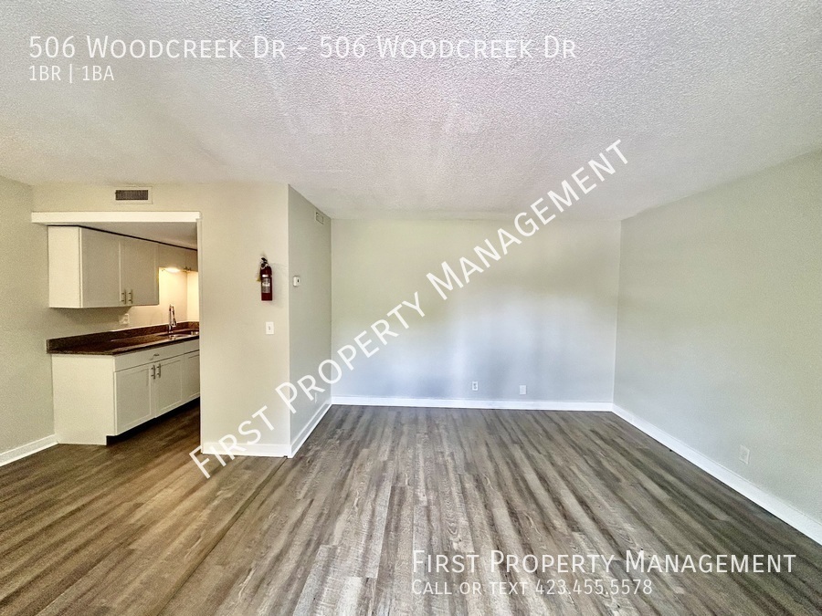 506 Woodcreek Rd-Unit -506 Woodcreek Dr in Rossville, GA - Foto de edificio