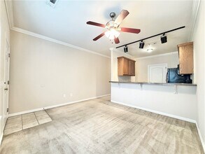 2131 N Crossover Rd in Fayetteville, AR - Building Photo - Building Photo