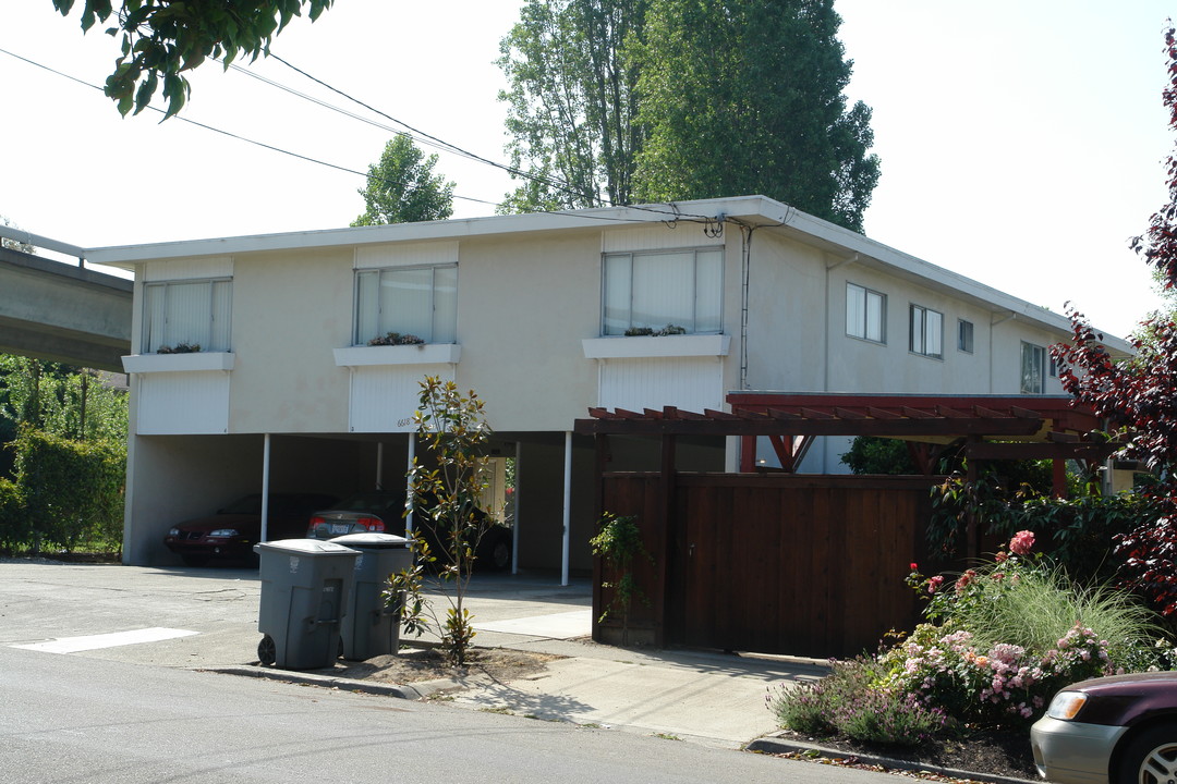 6618 Lincoln Ave in El Cerrito, CA - Building Photo