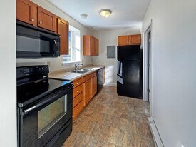 247-249 Main St in Mill Hall, PA - Building Photo