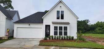 9004 Southlawn Dr in Baton Rouge, LA - Building Photo