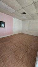 3396 NW S River Dr in Miami, FL - Foto de edificio - Building Photo