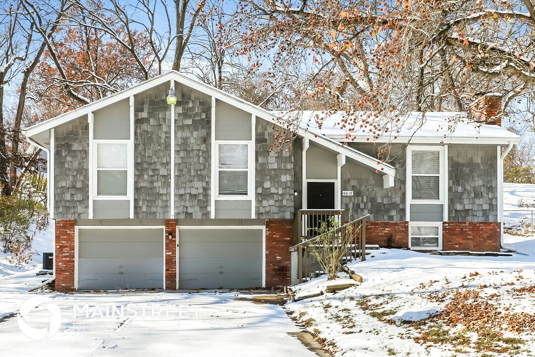 6610 NW Graden Rd in Kansas City, MO - Building Photo