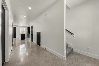 201 Dawn Lynn Dr in College Station, TX - Building Photo - Building Photo