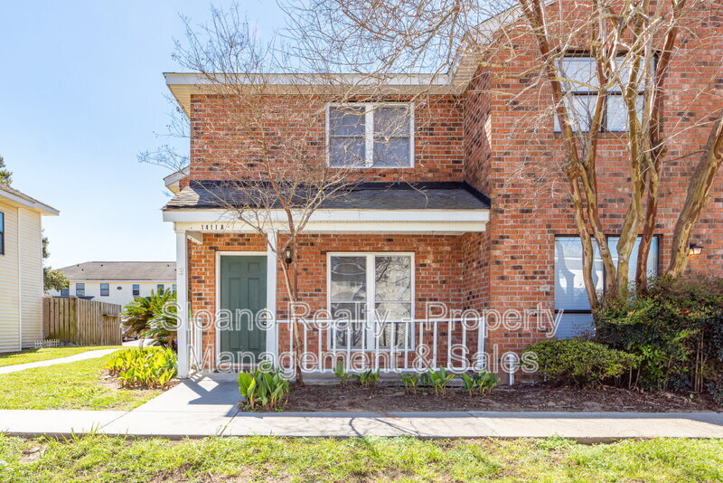 1411 Dove Run Dr in Charleston, SC - Building Photo