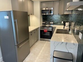 3646 6th Ave N in St. Petersburg, FL - Building Photo - Building Photo