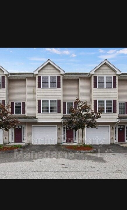 140 Stedman St in Chelmsford, MA - Building Photo