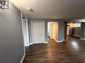 76 Martindale Rd in St Catharines, ON - Building Photo - Building Photo