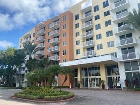 2775 NE 187th St, Unit 523 in Aventura, FL - Building Photo