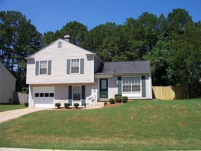 property at 2861 Cotton Field Rd NW