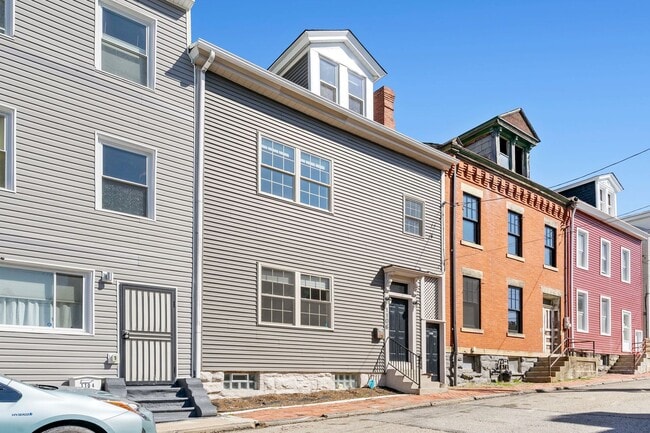 1106 Goettmann St in Pittsburgh, PA - Building Photo - Building Photo