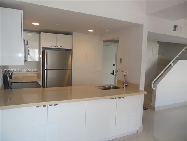 2801 Florida Ave in Miami, FL - Building Photo - Building Photo