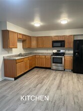 2140 Crystal St in Anderson, IN - Building Photo - Building Photo