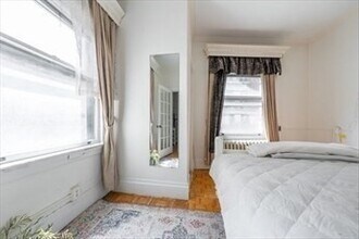 21 Beacon St, Unit 2G in Boston, MA - Building Photo - Building Photo